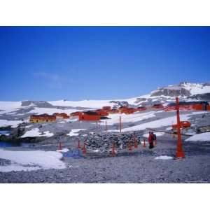  A Family Community, Argentine Esperanza Base, Antarctic 