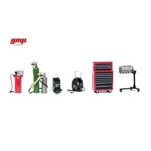  Garage Accessory Set for 1/24 Scale Cars: Toys & Games