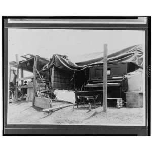Makeshift shelter, piano, Mississippi Flood of 1927:  Home 