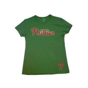  WMN KELLY/RED PHILS FH BASIC SS TEE PHILLIES SM: Sports 