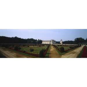  Formal Garden in Front of a Castle, Chateau de Chenonceaux 