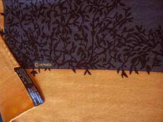 BNIB orange CASHMERE/cachemire HERMES shawl XXL châle 140 LES GIRAFES 
