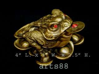 toad feng shui money frog three legged toad symbolizing prosperity and 