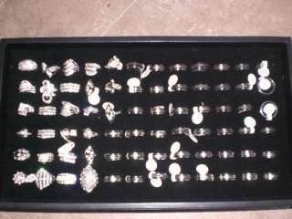 COSTUMES JEWERELY BLING RINGS MIXED LOT OF 88 RINGS  