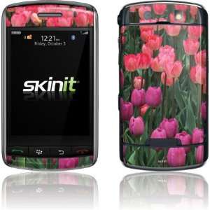  Tulips skin for BlackBerry Storm 9530: Electronics