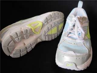   Athletic Tennis Shoes.Aqua Size 13C EUC! Worn only few times  