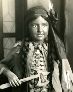 1910s 7x10 PHOTO! GIRL in VINTAGE INDIAN CORN COSTUME & POCAHONTAS 