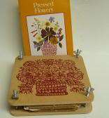 Vintage 1980s Flower Press w/ Note Cards, Instructions  