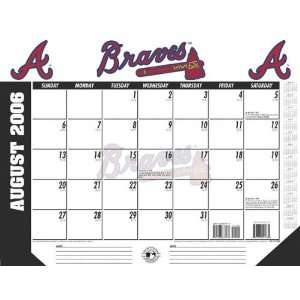  Atlanta Braves 22x17 Academic Desk Calendar 2006 07 