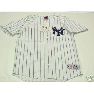  MLB New York Yankees Baseball Adult Jersey: Sports 