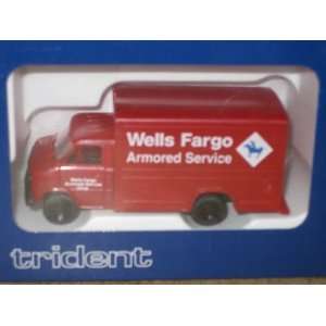  TRIDENT HO (1/87) CHEVY WELLS FARGO TRUCK: Toys & Games