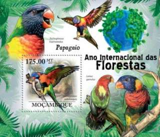 Mozambique   Parrots   Mint Stamp Souvenir Sheet 13A 569  