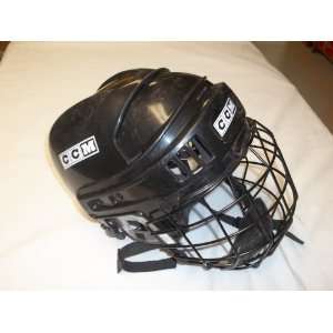   Ice Hockey Helmet   size M   Very Good condition