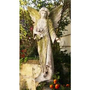   Stone Angel Flora Garden Statue   White Moss: Patio, Lawn & Garden