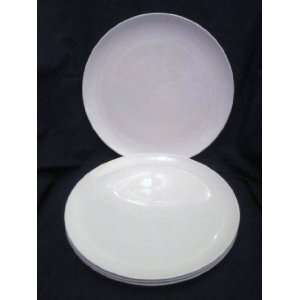   Centura  White Coupe  Dinner Plates   10 Inch: Everything Else