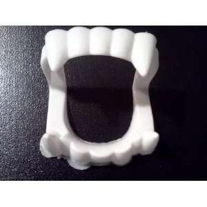  Halloween Vampire Teeth (White) (10 Pk.) Toys & Games