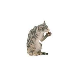  Best in Show Tabby Cat Sitting Figurine: Home & Kitchen