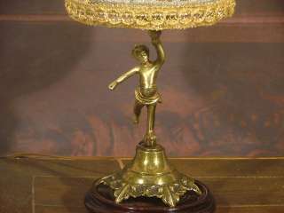   image hosting up for auction is this lovely cherub table lamp the
