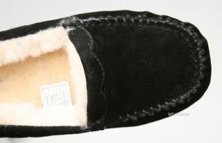 UGG Scalloped Moccasin Womens Black Sheepskin Slipper Size 7 US NEW 