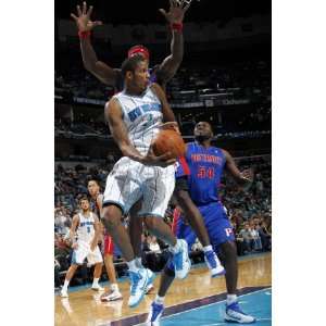 Detroit Pistons v New Orleans Hornets Trevor Ariza and Ben 