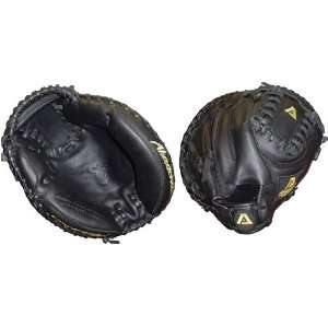 31 Right Hand Throw Rookie Series Youth Catchers Mitt:  