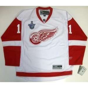 Danny Cleary 08 Cup Detroit Red Wings Rbk Jersey Real   Small  