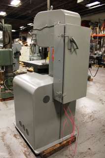 16 2 DoALL 16 Vertical Band Saw 59  