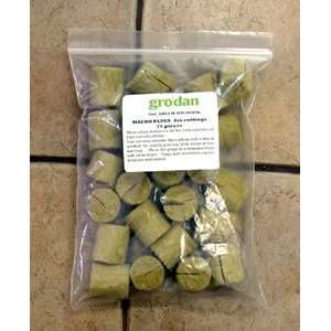  Grodan Macro Plugs   bag of 32