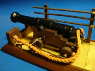HMS Victory 32 pounder Cannon and Tableau / Nice Model  