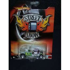    Hot Wheels 2006 Street Show # 10 T Bucket White: Toys & Games