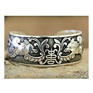   Silver Bracelet Carved Twin Dragon, Price/Piece: Everything Else