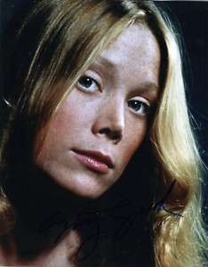 SISSY SPACEK SIGNED AUTOGRAPHED YOUNG RARE CLOSE UP  