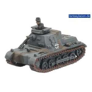  German Panzerbefehlswagon (2) Toys & Games