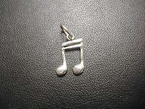 STERLING SILVER MUSIC CLEF NOTE PENDANT  