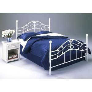  Sycamore Matte White Finish Queen Size Iron Metal Bed 