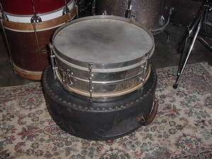   LUDWIG UNIVERSAL MODEL SNARE DRUM 1920s NICKLE PLATE OVER BRASS  