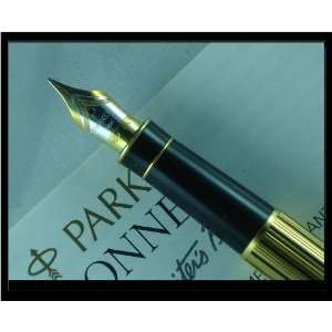  Parker Gold Athens Black Stripe Fountain Pen Fine nib 