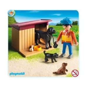  Yard Dog With Puppies Farming Life Playmobil: Toys & Games