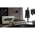 Diamond Sofa Belaire White Bonded Leather Tufted Platform Bed   Queen 