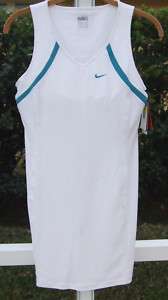 NIKE FITDRY DRI FIT WHITE TENNIS BUILT IN BRA POLYESTER SPANDES DRESS 