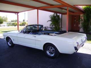 1966 BEAUTIFUL MUSTANG WITH BLUE /WHITE PONY INTERIOR