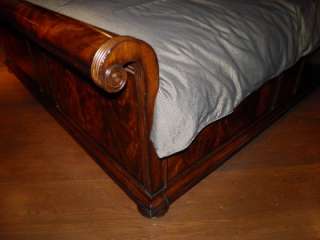 INCREDIBLE Scroll Sleigh Bed   Figural MAHOGANY   BRAND NEW  