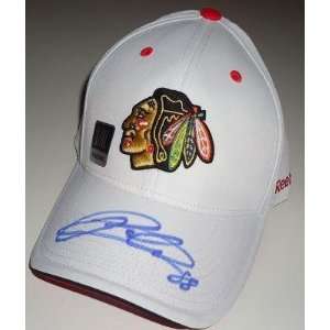   *CHICAGO BLACKHAWKS* hat W/COA D   Mens NHL Fitted And Stretch Hats