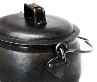 Romany Gypsy Cast Iron Camp Fire Pot Belly Cooking Pot  