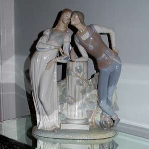 LLADRO ROMEO and JULIET Figurine MINT Retired Numbered  