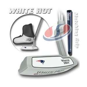   Patriots NFL Team Logod Odyssey White Hot Putter by Callaway Golf
